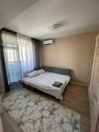 One-room apartment in the city center — apartment, Bishkek