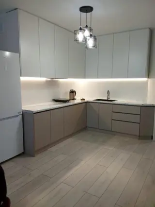 Two-room studio in the city center — apartment, Bishkek