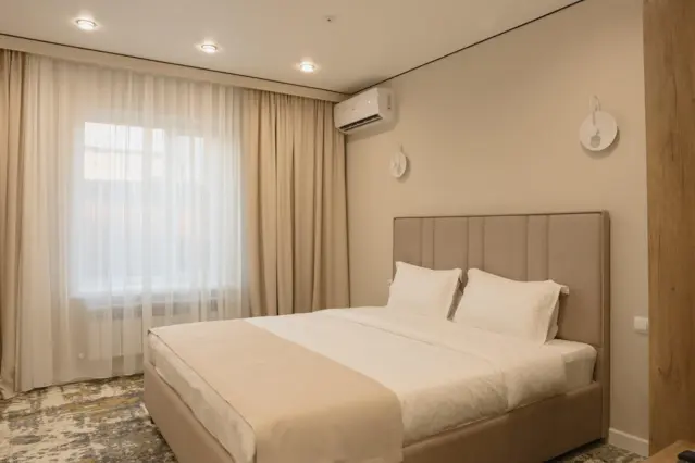 DELUXE ROOM — room, Bishkek