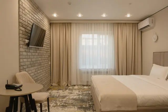 DELUXE ROOM — room, Bishkek