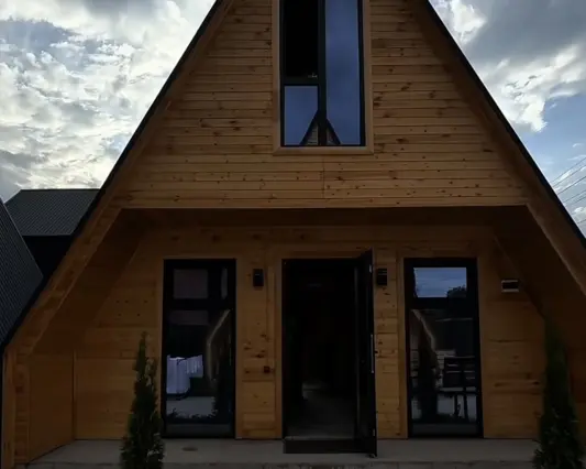 Зона Отдыха «LUX FRAME» — зона отдыха, с. Бостери