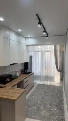Two-Room Apartment in Pioneer Residential Complex — apartment, Bishkek