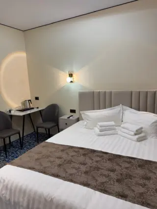 Гостиница «Like Hotel» — гостиница, Бишкек