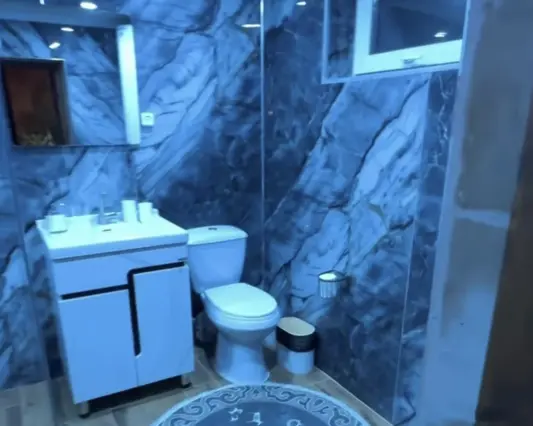 Трехместная юрта — юрта, Каракол