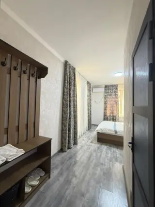 Chambre VIP — chambre, Manas (Djalal-Abad)