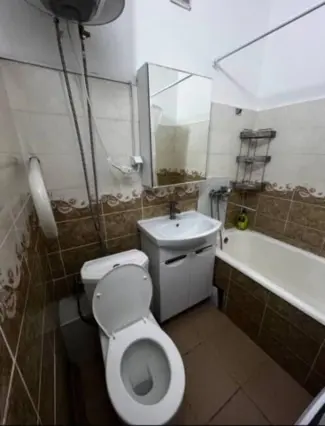 Appartement d'une pièce dans le 3ème micro-district — appartement, Bichkek