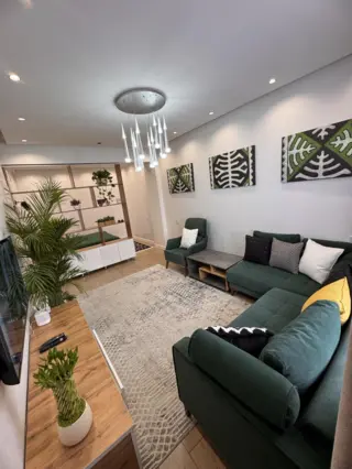 Appartement dans le Carré d'Or de la ville d'Och — appartement, Och