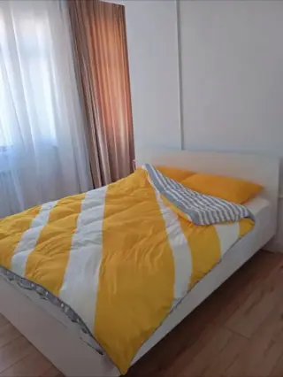Appartamento trilocale su Bokombaeva/Orozbekova — appartamento, Bishkek
