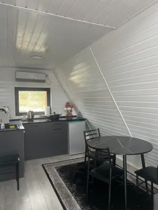 A-frame Cottage — cottage/house, v. Bulan-Sogottu