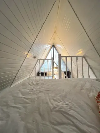 A-frame Cottage — cottage/house, v. Bulan-Sogottu