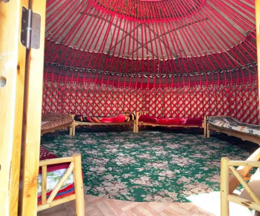 Yourte "Golden Yurt" — yourte, Jeti-Oguz (village)