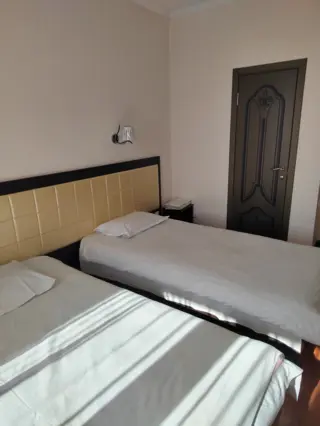 Двухместный номер — room, Karakol