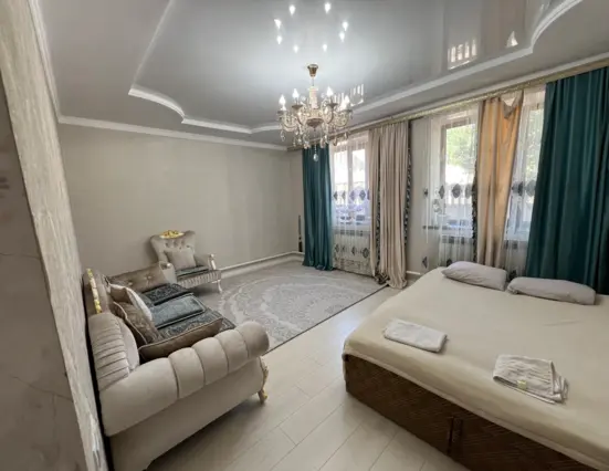 Emil Guest House — guest house, Kochkor