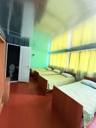 Четырехместный номер — номер, Чолпон-Ата