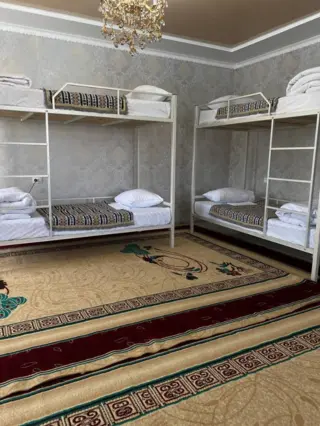 Maanay — hostel, Karakol