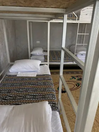 Maanay — hostel, Karakol