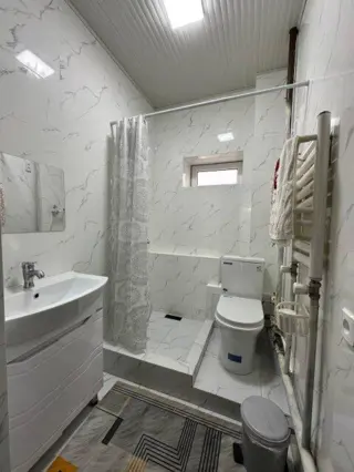 Гостевой дом "Айчолпон" 7 местый — room, Karakol